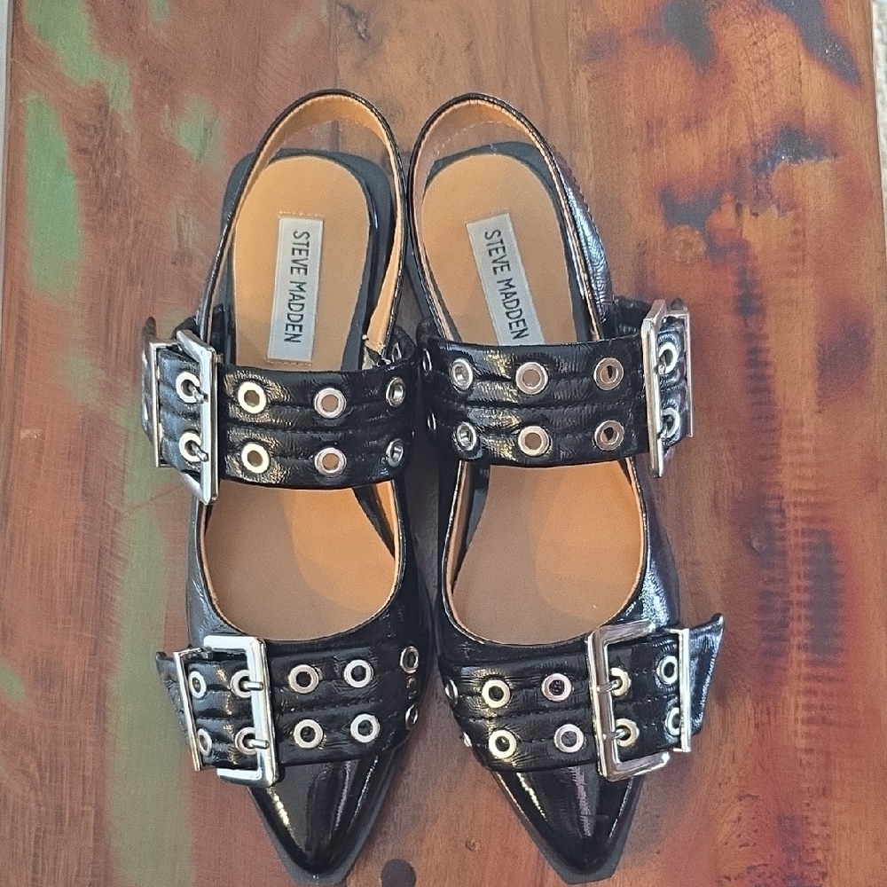 Steve Madden Black Patent Pointed-Toe Buckle Mules